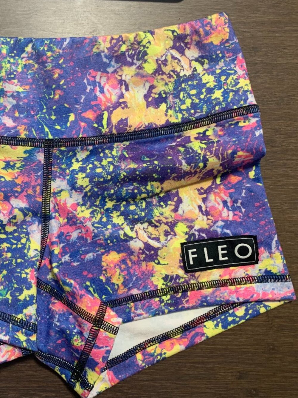 FLEO Marble Pop Shorts (low-rise contour) Size Small